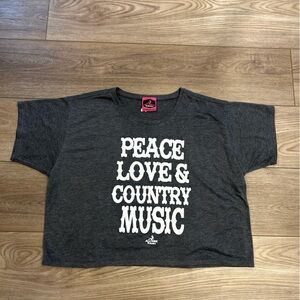 Ali Dee Collection Peace Love & Country Music Graphic Tee size M??